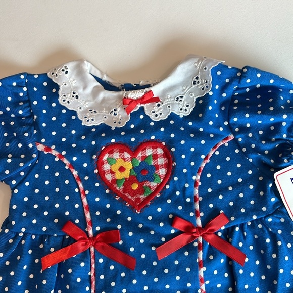 BusterBrown - 6-9m blue and red polka dot romper - Picture 6 of 7